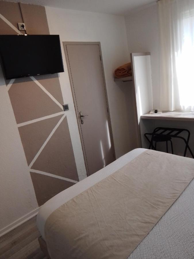 Logis Drom'Sud Hotel Donzère エクステリア 写真
