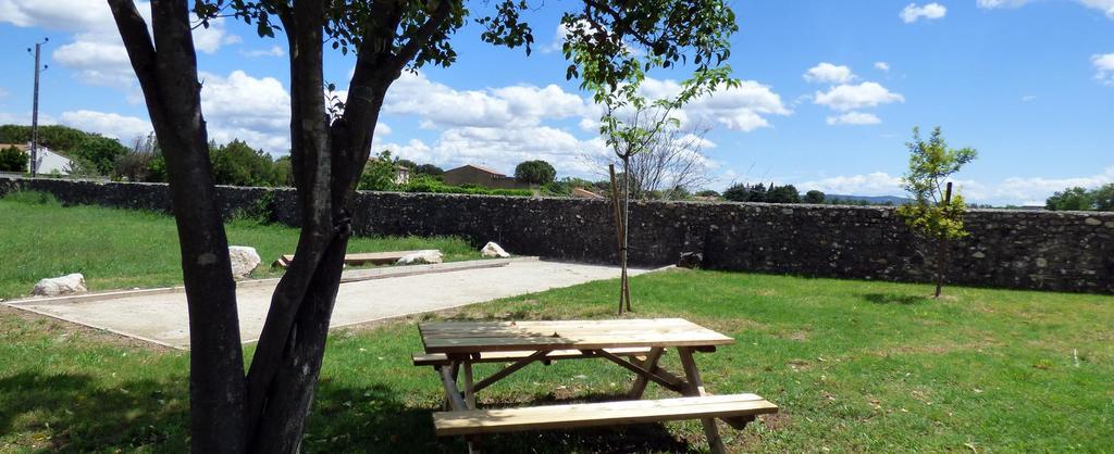 Logis Drom'Sud Hotel Donzère エクステリア 写真